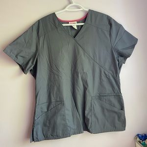 Scrub top
